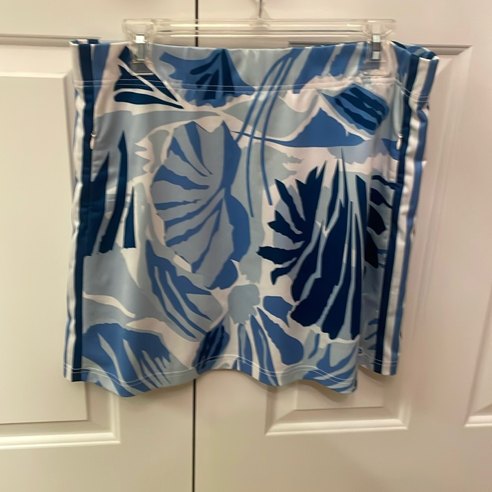 Gretchen Scott skort size medium